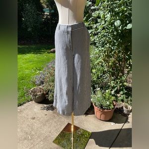 Wide Leg Striped Crop Pant